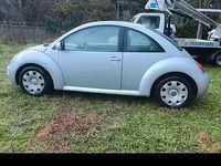 Usata VW New Beetle 102 CV (75 kW) 2005 Grigio Utilitaria