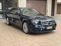 Usata Mercedes E220 Premium 194 CV (142 kW) 2019 Blu Berlina