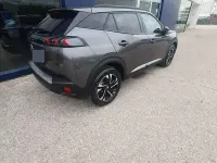Usata Peugeot 2008 Allure 110 CV (80 kW) 2023 Grigio SUV