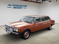 Usata Mercedes 250 129 CV (94 kW) 1978 Arancione Berlina