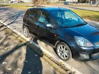 Usata Ford Fiesta Titanium 75 CV (55 kW) 2007 Grigio Utilitaria