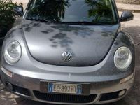 Usata VW New Beetle 102 CV (75 kW) 2010 Utilitaria