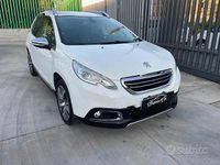 Usata Peugeot 2008 Allure 92 CV (67 kW) 2014 Bianco SUV
