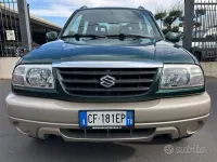 Usata Suzuki Grand Vitara 94 CV (69 kW) 2003 Verde SUV