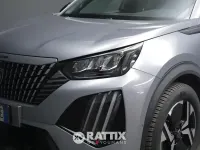 Usata Peugeot 2008 Allure 131 CV (96 kW) 2023 Grigio artense SUV
