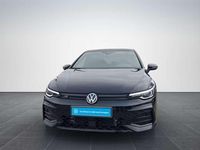 Usata VW Golf VIII R-line 150 CV (110 kW) 2025 Nero Utilitaria