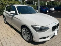 Usata BMW 116 Sport Line 136 CV (100 kW) 2012 Bianco Utilitaria