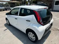 Usata Toyota Aygo X-wave 72 CV (52 kW) 2021 Bianco Utilitaria