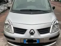 Usata Renault Modus 85 CV (62 kW) 2007 Grigio Monovolume