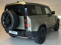 Usata Land Rover Defender S 250 CV (183 kW) 2024 Verde SUV