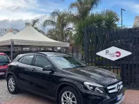 Usata Mercedes GLA180 109 CV (80 kW) 2017 Nero SUV