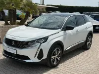 Usata Peugeot 3008 Allure 131 CV (96 kW) 2022 Bianco SUV