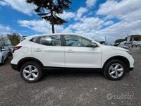 Usata Nissan Qashqai N-Connecta 140 CV (102 kW) 2019 Bianco SUV