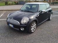 Begagnad Mini Cooper 120 HK (88 kW) 2010 Halvkombi
