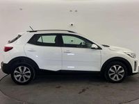 Usata Kia Stonic Style 84 CV (61 kW) 2022 Bianco SUV