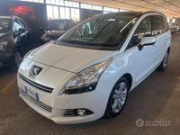 Usata Peugeot 5008 Allure 150 CV (110 kW) 2012 Bianco Monovolume