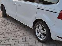 Käytetty Seat Alhambra Style 140 HP (102 kW) 2015 Tila-auto