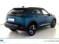 Usata Peugeot 2008 Allure 101 CV (74 kW) 2025 Blu SUV