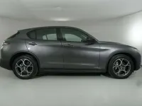 Usata Alfa Romeo Stelvio Sprint 160 CV (117 kW) 2024 Grigio SUV