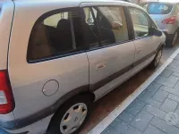Usata Opel Zafira 101 CV (74 kW) 2004 Grigio Monovolume