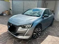 Usata Peugeot 208 GT-line 102 CV (75 kW) 2020 Utilitaria