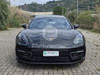 Usata Porsche Panamera Sport Turismo 462 CV (339 kW) 2022 Nero Station wagon