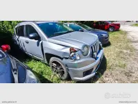 Usata Jeep Compass Sport 140 CV (102 kW) 2008 Gray SUV