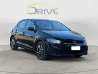 Usata VW Polo Life 95 CV (69 kW) 2023 Nero Utilitaria
