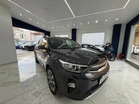 Usata Kia Stonic 120 CV (88 kW) 2018 Grigio SUV