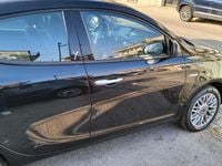 Usata Lancia Ypsilon 85 CV (62 kW) 2013 Nero Utilitaria