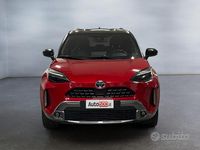 Usata Toyota Yaris Cross 92 CV (67 kW) 2022 Rosso SUV