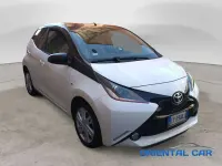 Usata Toyota Aygo X-play 69 CV (50 kW) 2015 Bianco Utilitaria
