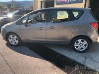 Usata Opel Meriva 120 CV (88 kW) 2014 Marrone Monovolume