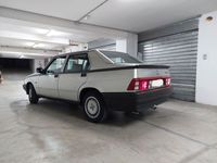 usata Alfa Romeo 75 75 1.8i Alfa1.8IE 1989