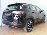 Usata Jeep Compass Altitude 131 CV (96 kW) 2024 Solid black SUV