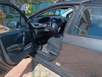 Usata Peugeot 2008 Active 82 CV (60 kW) 2018 Grigio SUV