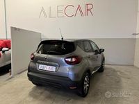 Usata Renault Captur 90 CV (66 kW) 2018 Grigio SUV