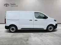 Usata Toyota Proace 61 kW (84 CV) 2024 Bianco Monovolume