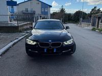 Usata BMW 318 143 CV (105 kW) 2012 Nero Station wagon