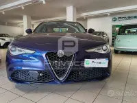 Usata Alfa Romeo Giulia Business 180 CV (132 kW) 2017 Blu Berlina