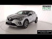 Usata Renault Captur Techno 145 CV (106 kW) 2023 Grigio chiaro SUV