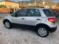 Usata Fiat Sedici 107 CV (78 kW) 2008 Grigio SUV