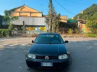 Usata VW Golf IV 110 CV (80 kW) 2002 Berlina