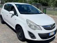 Usata Opel Corsa Cosmo 86 CV (63 kW) 2011 Bianco Utilitaria