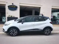 Usata Renault Captur Intens 110 CV (80 kW) 2017 Bianco SUV