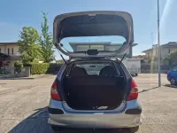 Usata Honda Jazz 83 CV (61 kW) 2006 Grigio Utilitaria