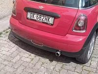 Begagnad Mini ONE Chili 95 HK (69 kW) 2007 Röd Halvkombi