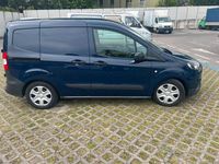 Usata Ford Courier 100 CV (73 kW) 2020 Blu Monovolume