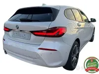 Usado BMW 118 Advantage 136 CV (100 kW) 2024 Blanco Utilitario