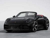 Usata Porsche 911 Carrera Cabriolet 394 CV (289 kW) 2024 Nero brillante/rosso Cabrio